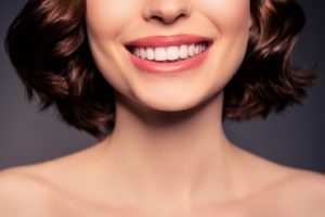 Woman’s beautiful smile after temporary veneers in Buzzards Bay